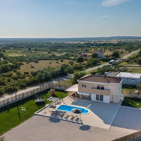 Mattina, Zadarska, Croatia